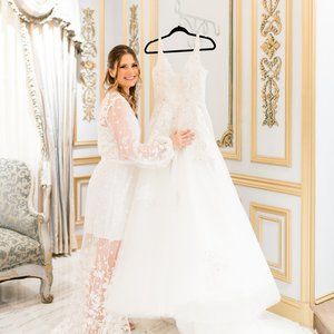 ADELE BRIDAL LACE MAXI ROBE - INCLUDES SLIP